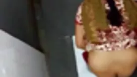 کیلی جوان مست می شود ...