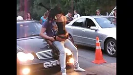 این پسر دختر را برای ...